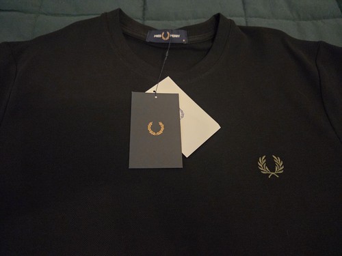 Bnwt fred perry black striped - perry,